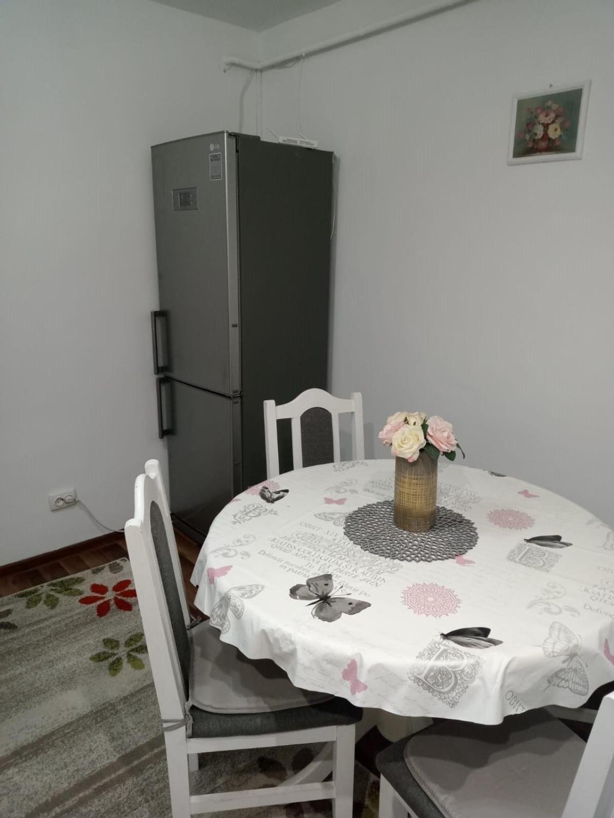 Penti Apartament Suceava Eksteriør bilde